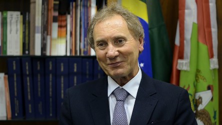 Cacildo